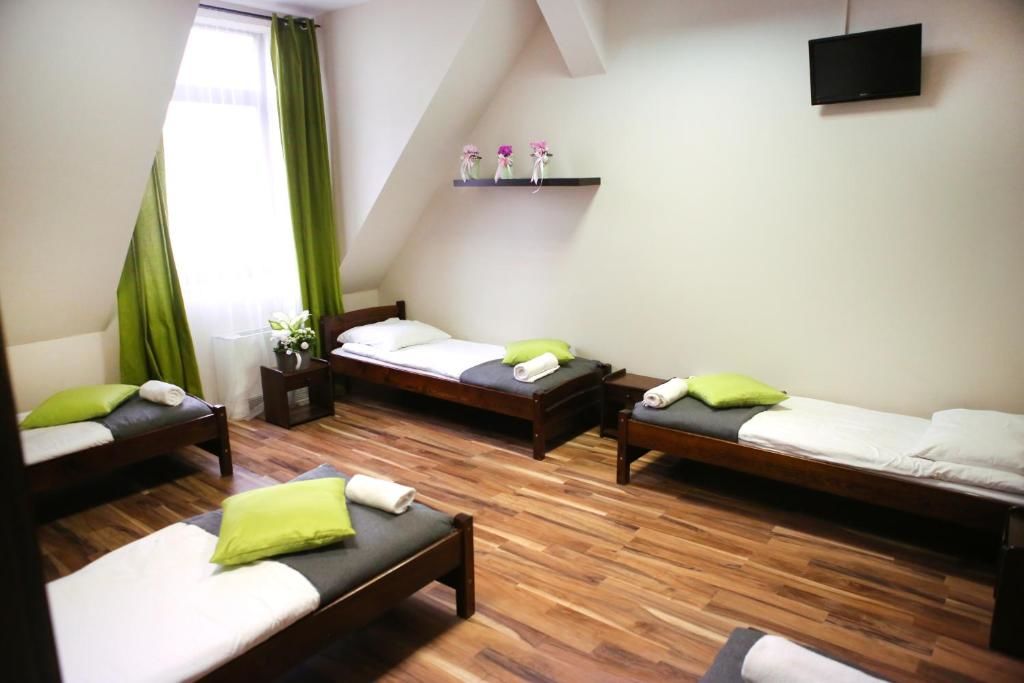 Хостелы Royal Hostel Вроцлав-51